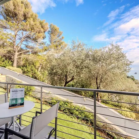 Hotiday Collection - Hotel 4*