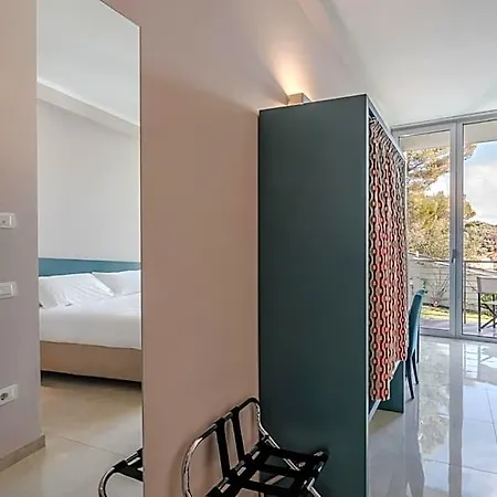Hotel Hotiday Collection - 4*