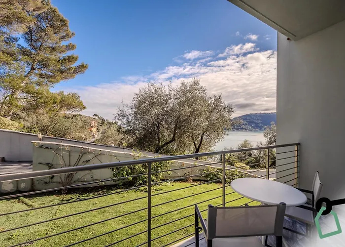 Hotiday Collection -