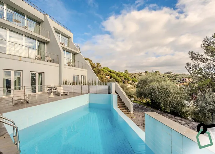 Hotel Hotiday Collection - 4*