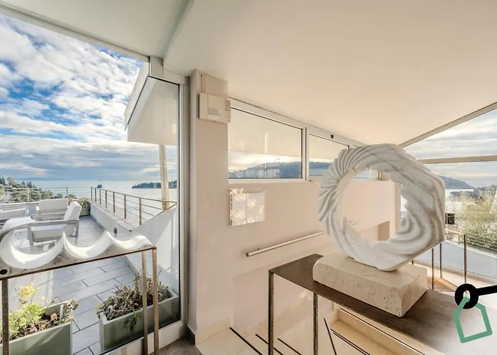 Hotiday Collection -